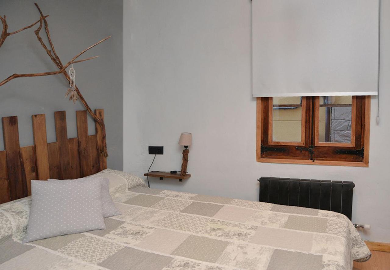 Piso Rustico-Moderno 6 Plazas - Pobla De Lillet Apartment Ла Побла де Лилет Екстериор снимка
